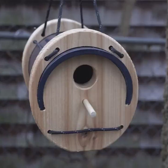 Charming Wren Birdhouse - The Spool - Horizontal